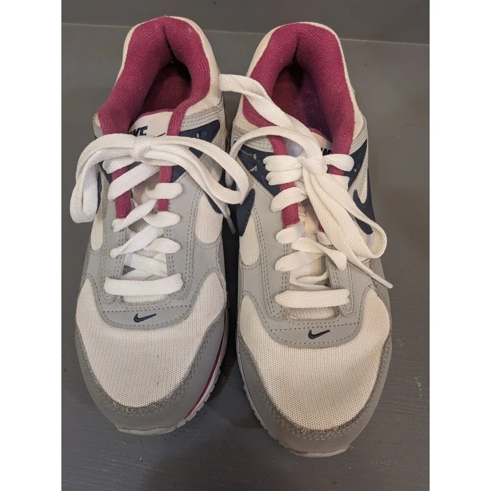 Nike Air Max Air Cushioning Low Top Lace-Up Sneakers White Gray Pink Navy